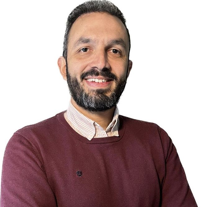 Victor Cedeno, Grid Connection Manager