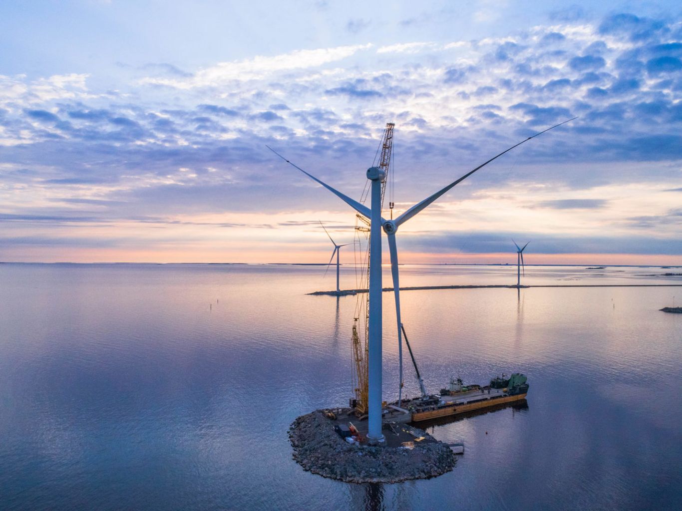 Ajos wind farm, 42 MW, Finland (photo: Olli Koskimäki)