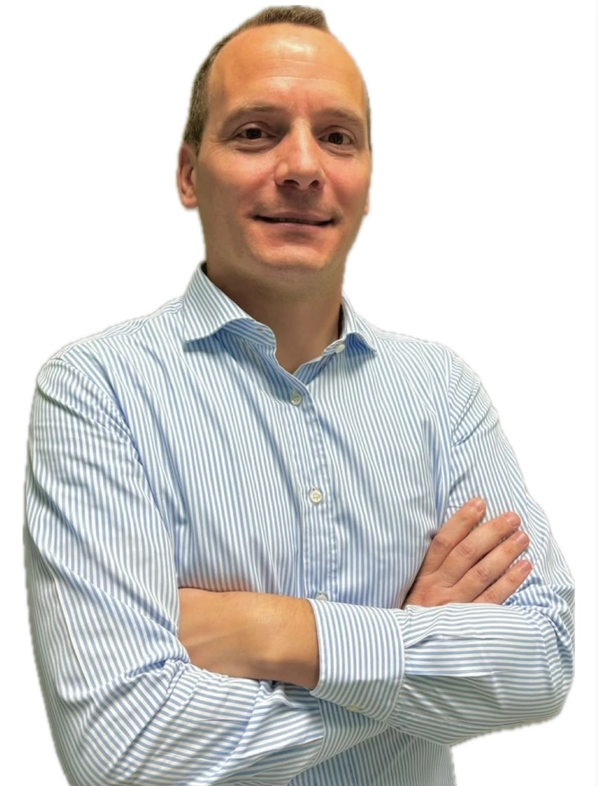 Giovanni Belloni, Country Controller