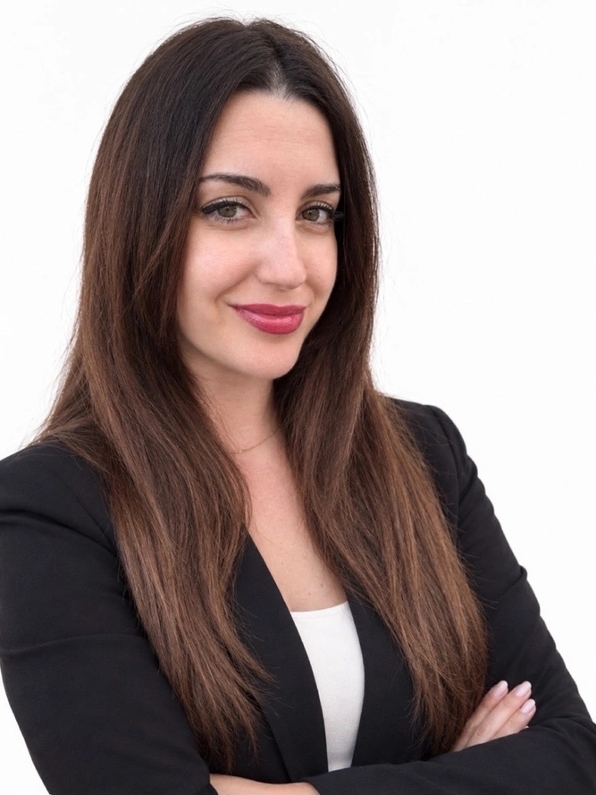 Maria Martina Arcoraci, Office Manager