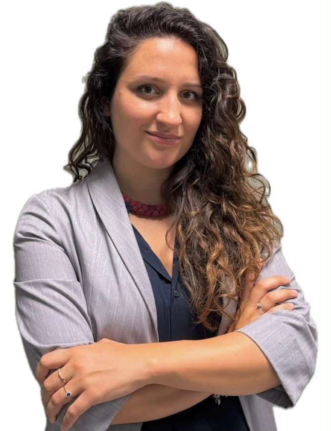 Ada Caso, Junior Legal Counsel